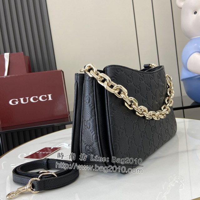 Gucci專櫃古馳最新款Emblem系列小號肩背包鏈條斜挎包 jh2066型號：815263